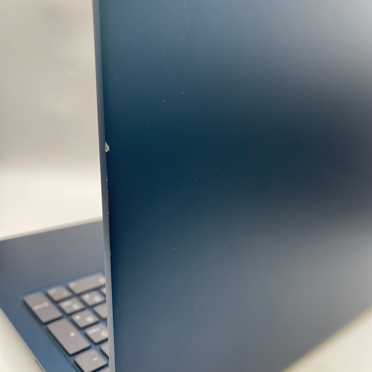 Lenovo IdeaPad Slim 5 Gen 8 16" i7-1355U 1.7GHz 16GB RAM 512GB SSD