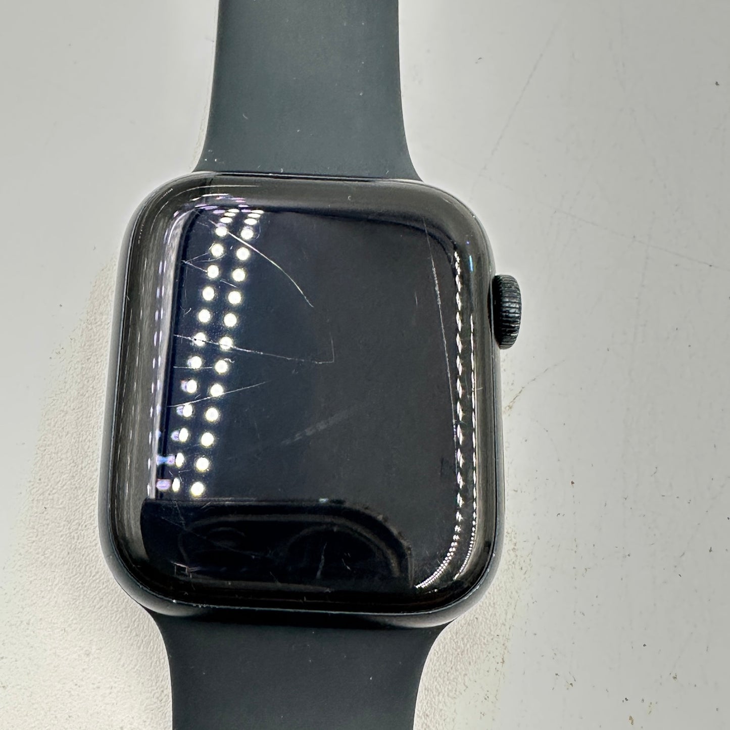 Unlocked Apple Watch SE 2nd Gen 44MM Black Aluminum w/ Black Sport Band