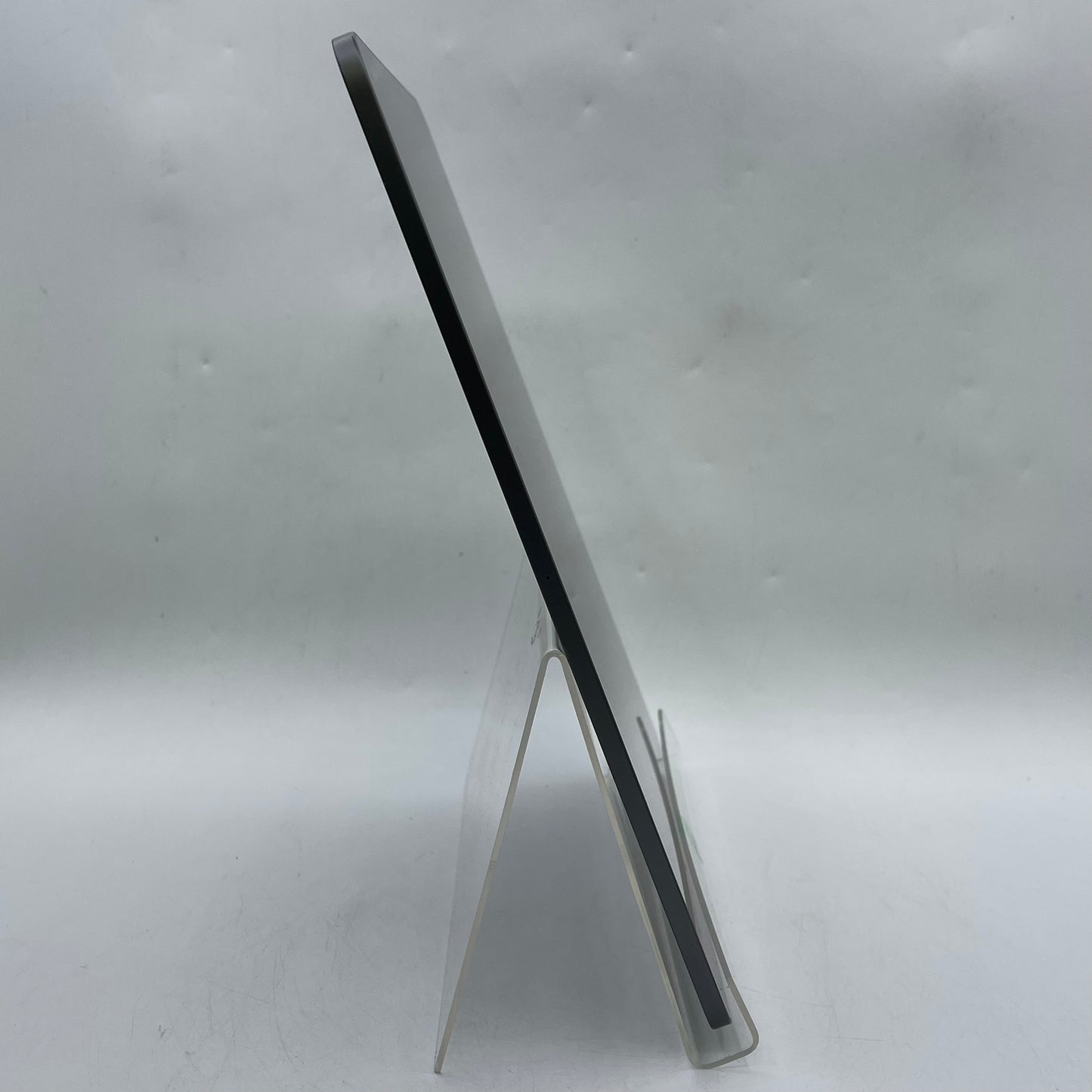 WiFi Only Apple iPad Pro 12.9" 3rd Gen 256GB Space Gray MTFL2LL/A