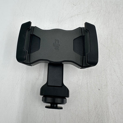 DJI RS 4 PRO Combo  3-Axis Gimbal Stabilizer P04P