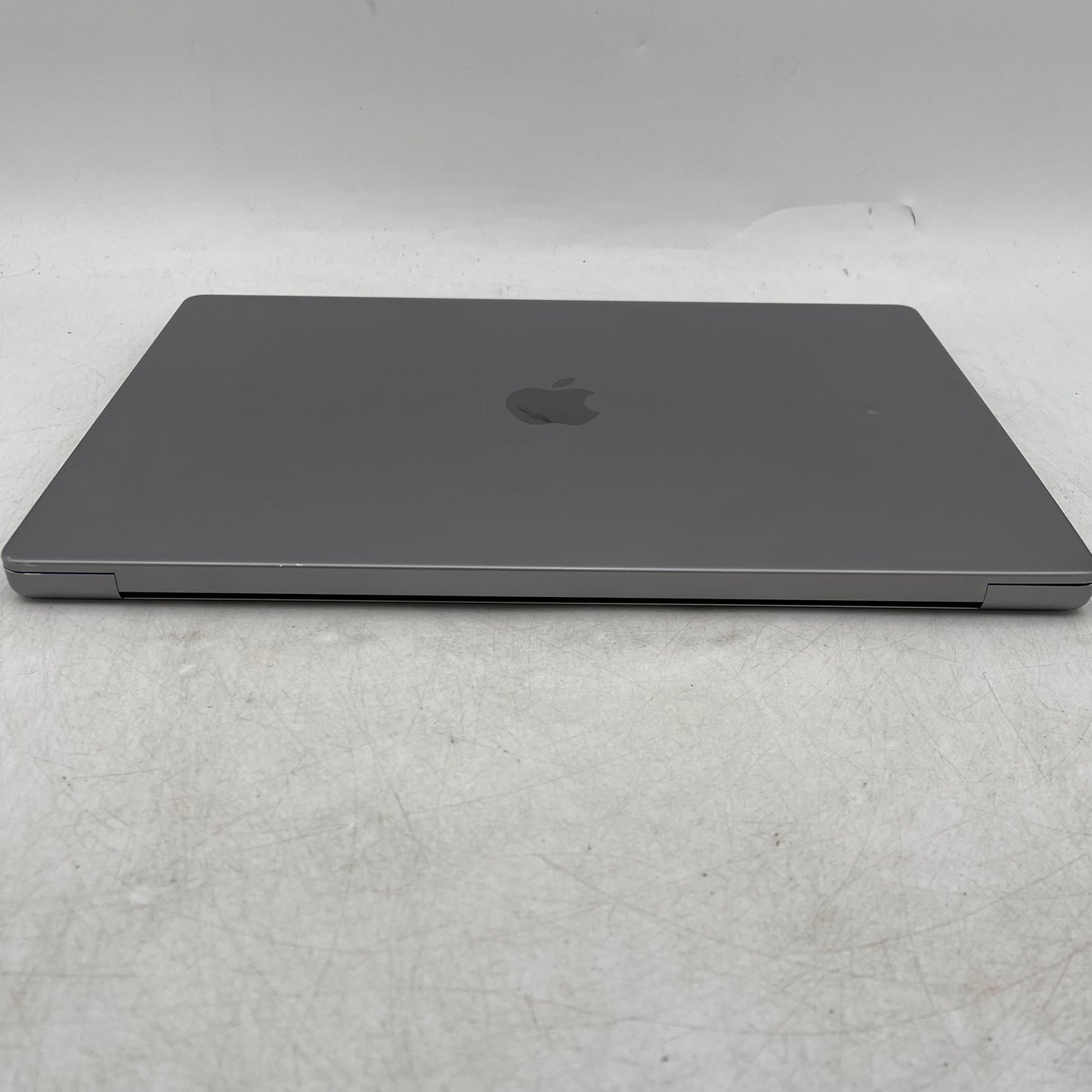 2021 Apple MacBook Pro 16" M1 Pro 16C GPU 3.2GHz 16GB RAM 512GB SSD A2485