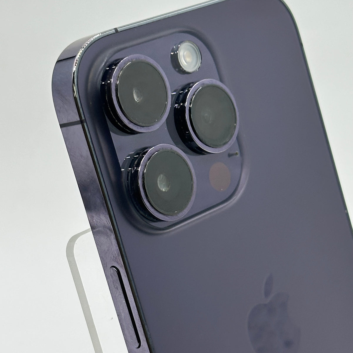 Factory Unlocked Apple iPhone 14 Pro 256GB Deep Purple MQ1D3LL/A