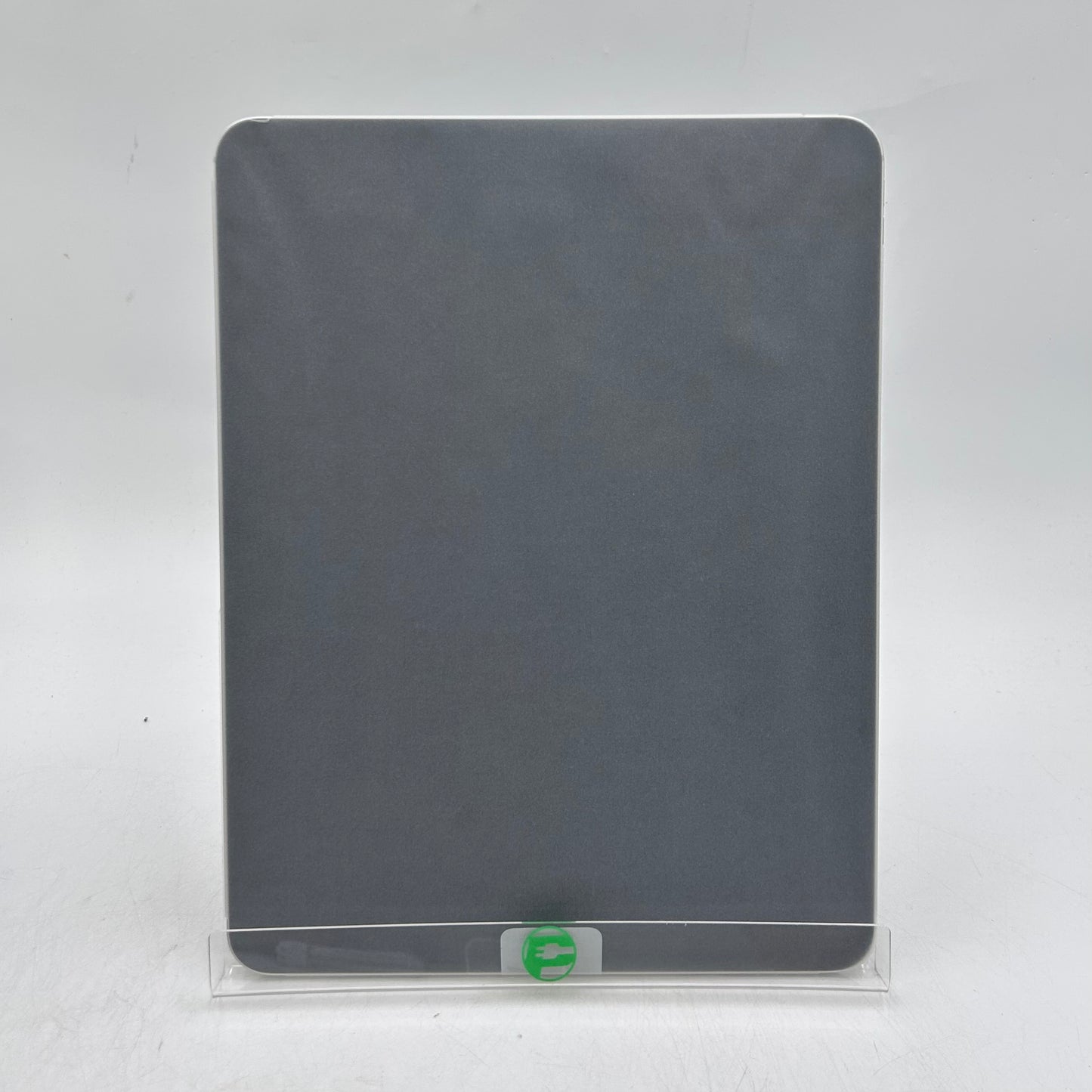 New WiFi Only Apple iPad Pro 13" M5 256GB Silver MDYK4LL/A