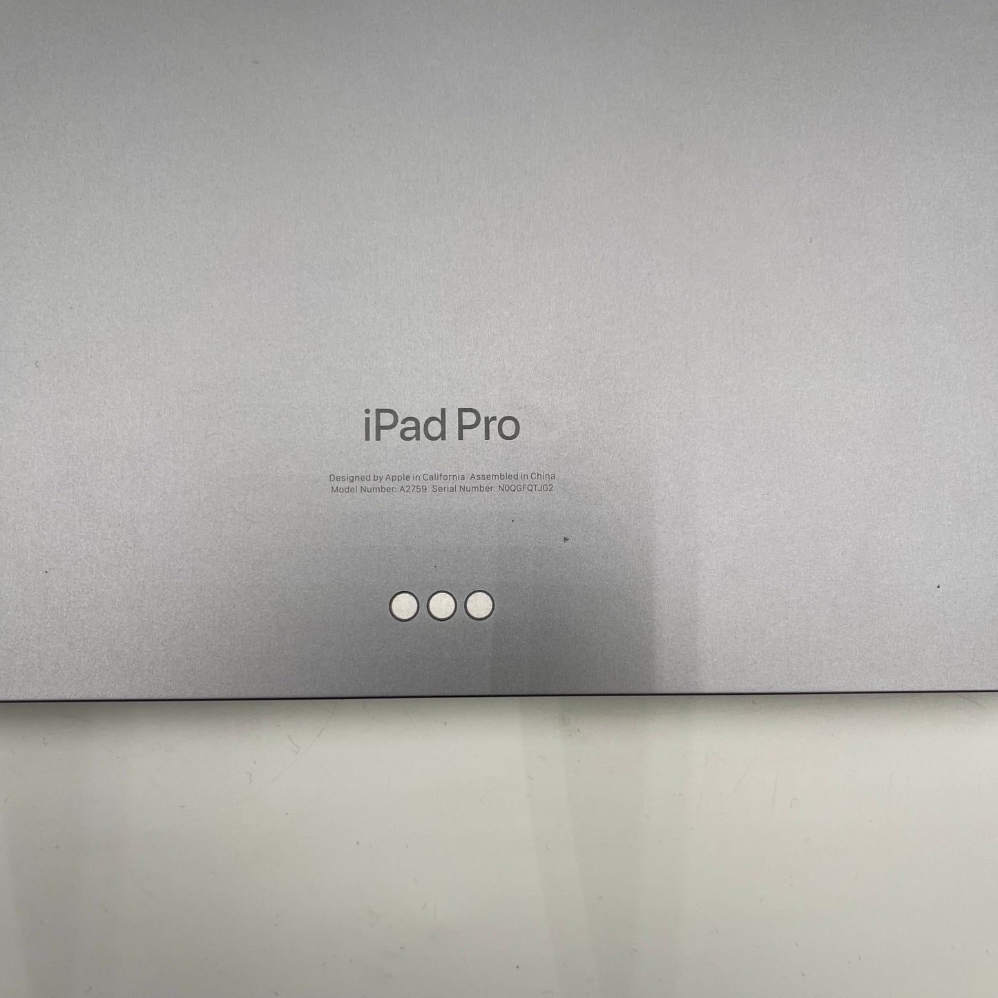 WiFi Only Apple iPad Pro 11" 4th Gen 512GB Silver MNXH3LL/A