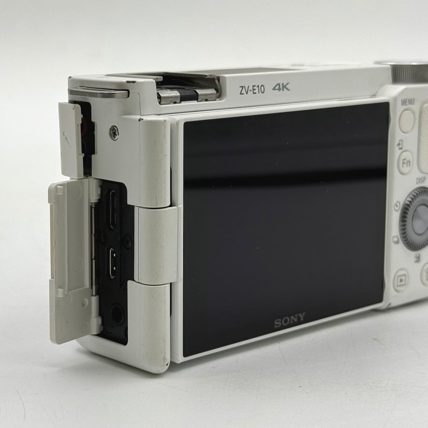 Sony ZV-E10 24.2MP Mirrorless Interchangeable Lens Camera With SLR Magic 50mm Lens