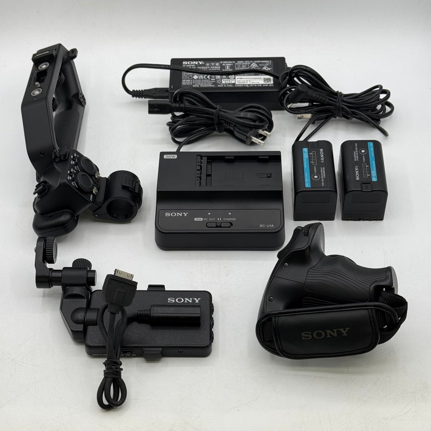 Sony Cinema Line FX6 10.2MP Full-Frame Digital Cinema Camera ILME-FX6V