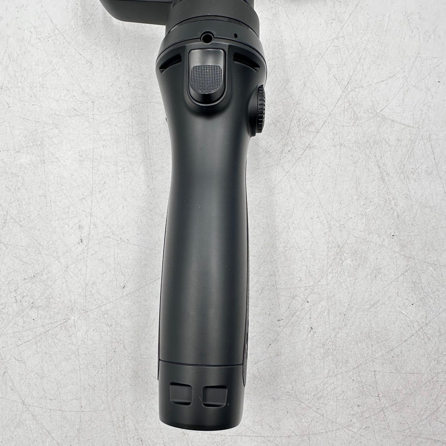 DJI Osmo Mobile Gimbal Stabilizer for Smartphones ZM01 OM150 + Extras