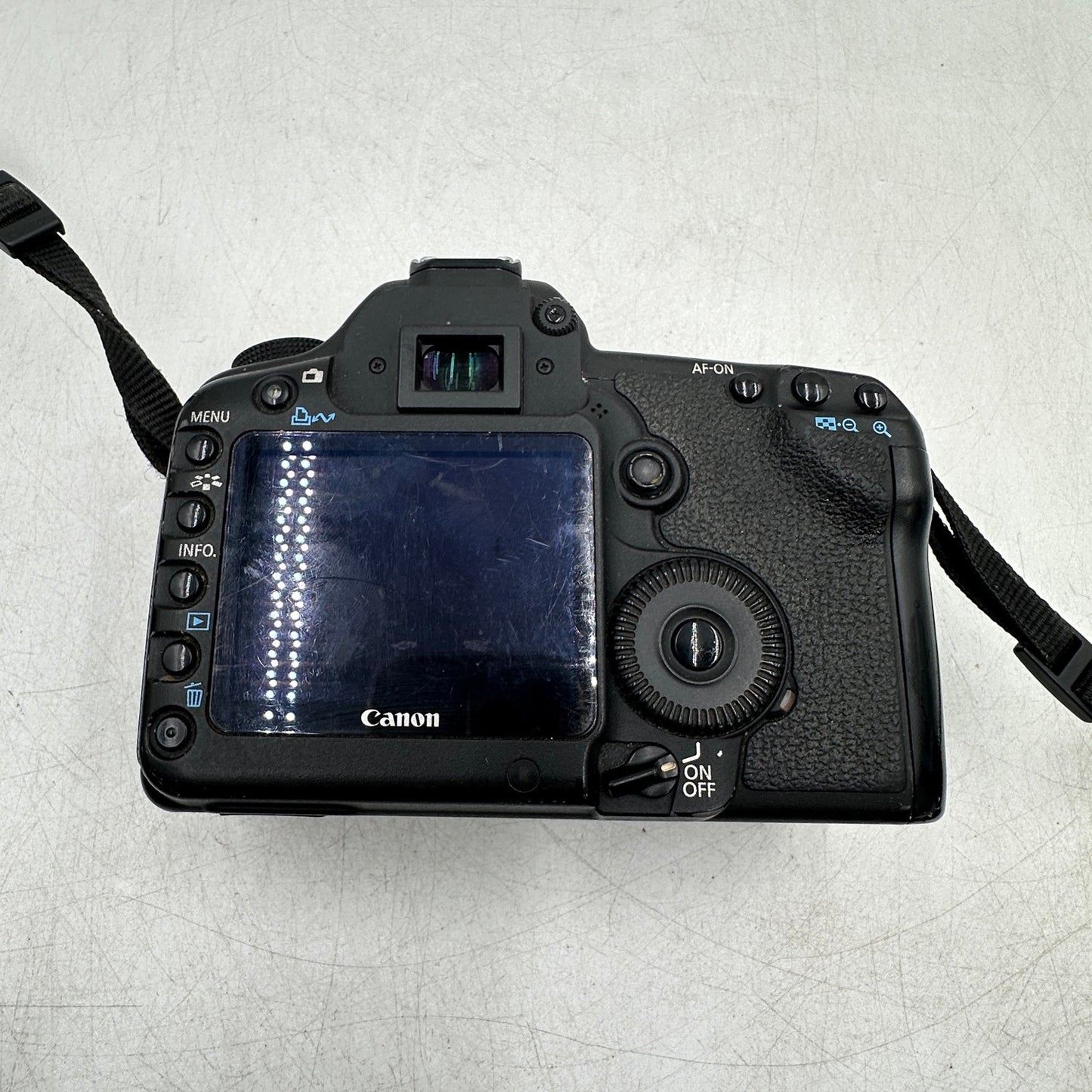 Canon EOS 5D Mark II 21.1MP Digital SLR Camera 230385 SC FAIR w/ Lens READ
