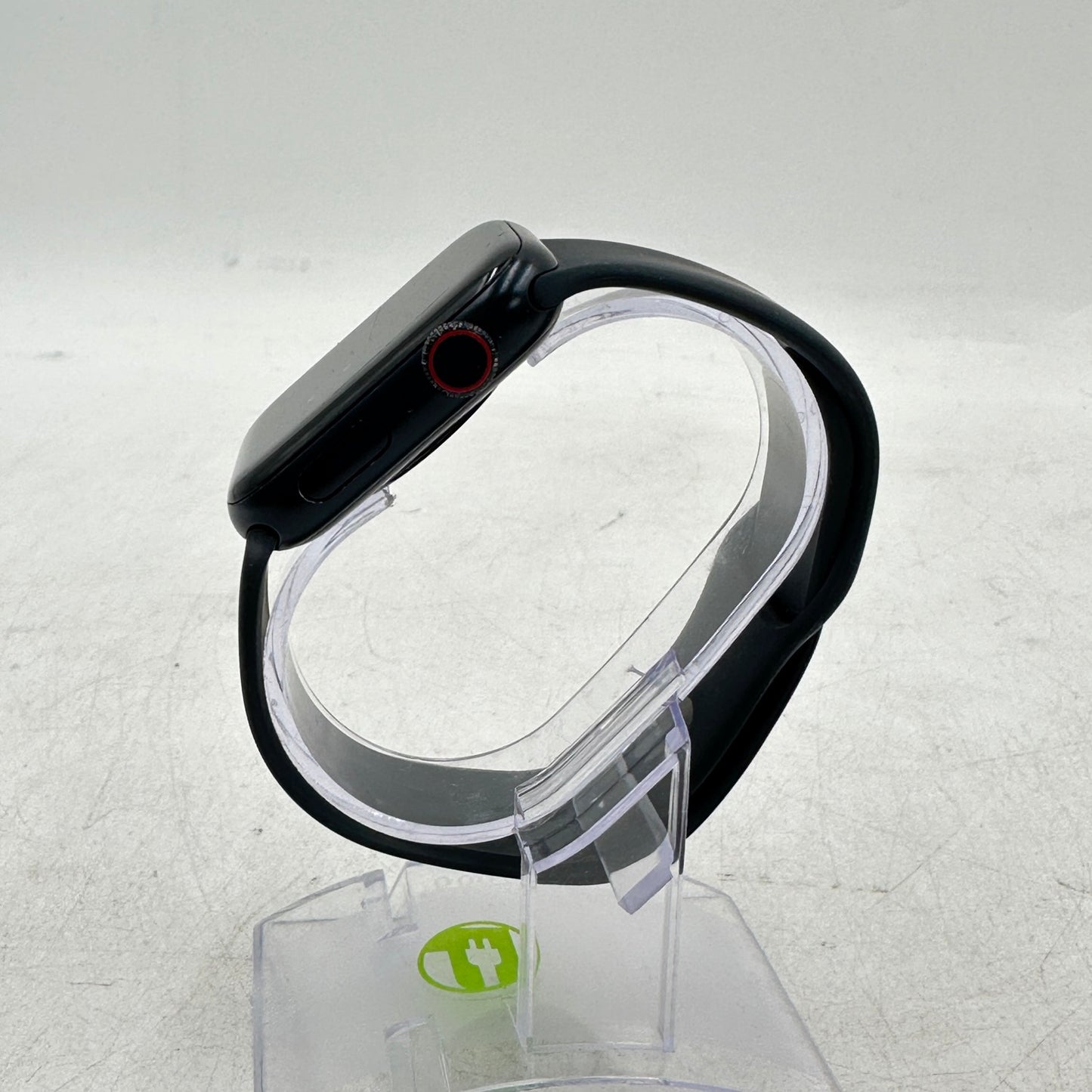 Unlocked Apple Watch SE 2nd Gen 44MM Black Aluminum w/ Black Sport Band