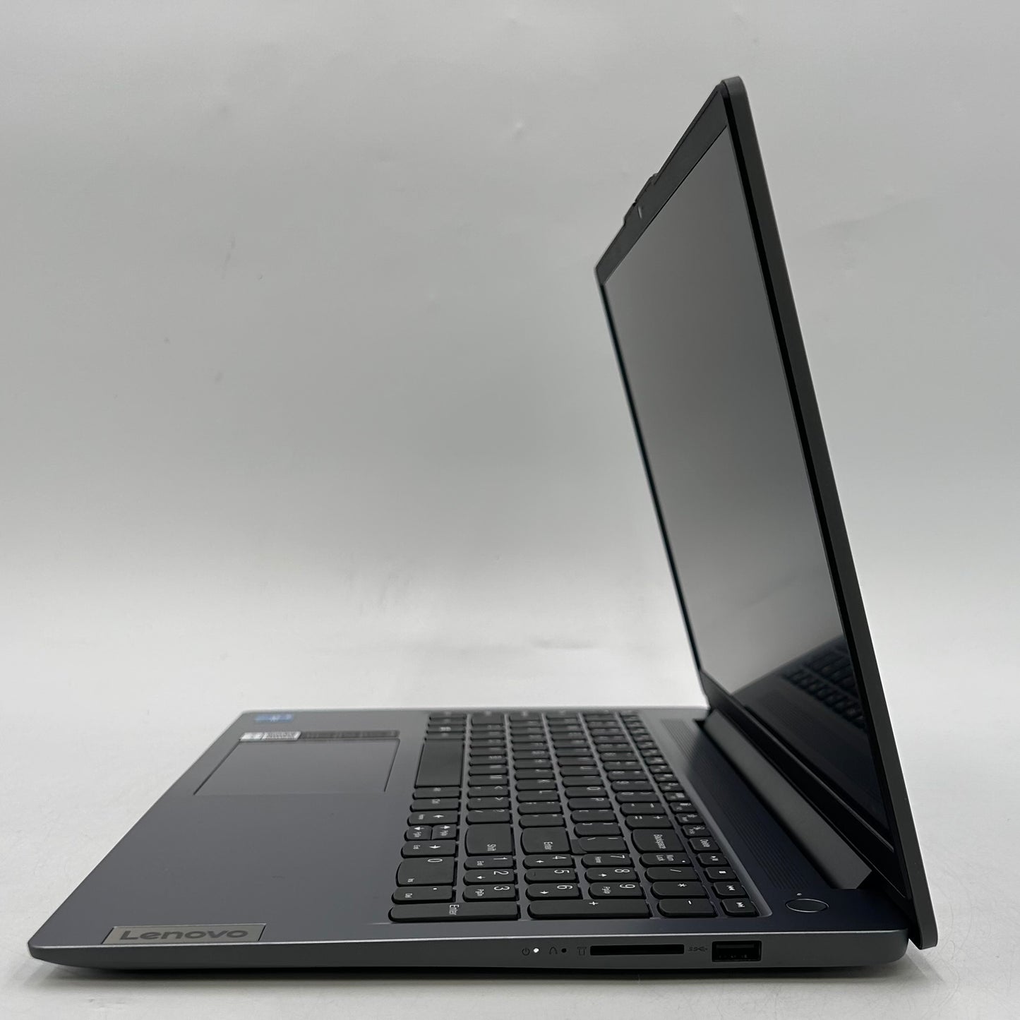 Lenovo IdeaPad Slim 3 15IAN8 15.6" i3-N305 1.8GHz 8GB RAM 128GB SSD