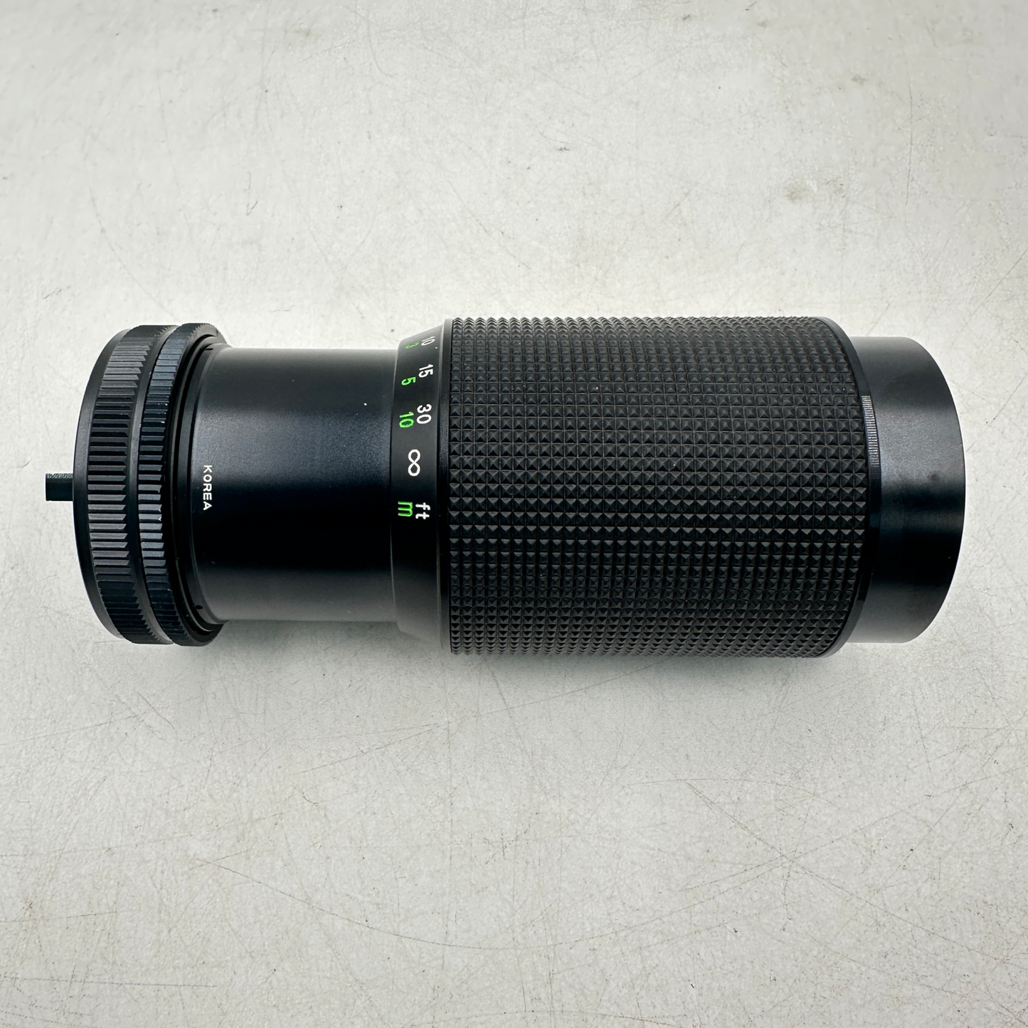 Beston Macro Zoom Lens 80-205mm f/4.5 w/ Extras for Canon FD Mount