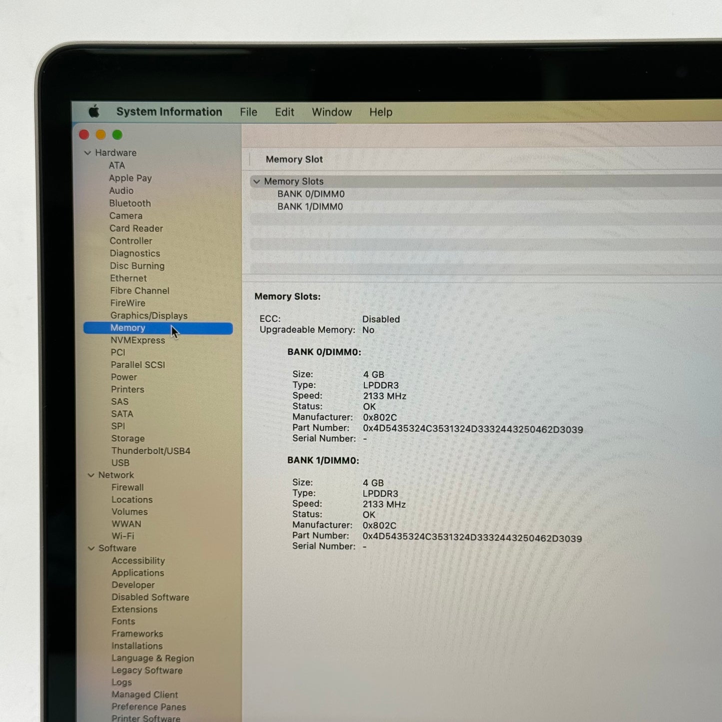 2017 Apple MacBook Pro 13.3" i5 3.1GHz 8GB RAM 256GB SSD Space Gray A1706 READ