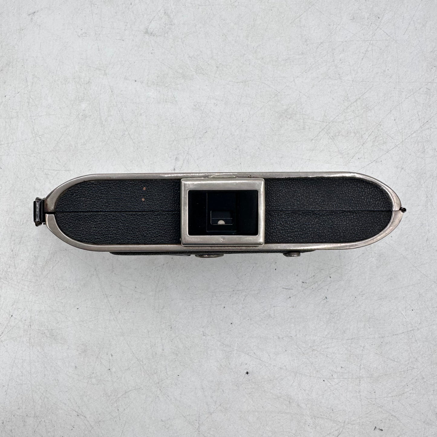 Vintage Voigtländer Bessa 6x9 Folding Camera w/ Voigtar 1:7,7/10,5 cm F=10,5 cm F7,7
