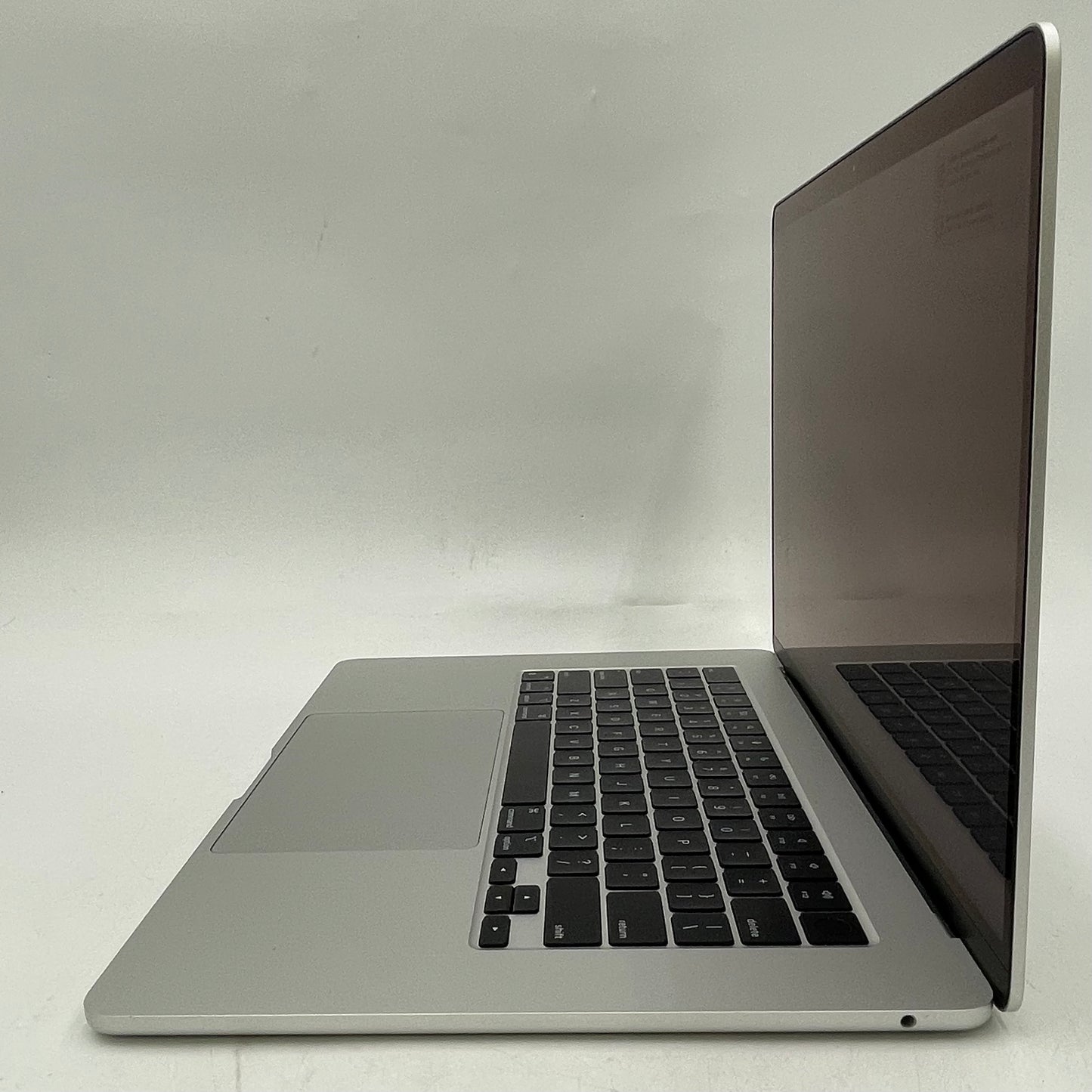 2024 Apple MacBook Air 15" M3 8C GPU 4.0GHz 24GB RAM 1TB SSD A3114