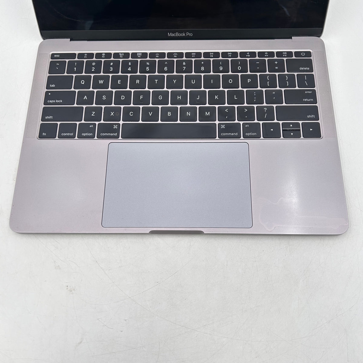 2016 Apple MacBook Pro 13.3" i5 2.0GHz 8GB RAM 256GB SSD Space Gray A1708 Read