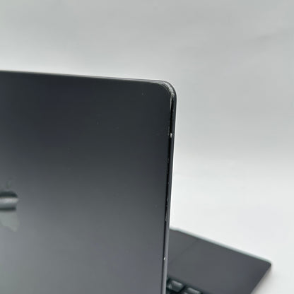 2023 Apple MacBook Pro 14" M3 Pro 14C GPU 4.0GHz 18GB RAM 512GB SSD A2992