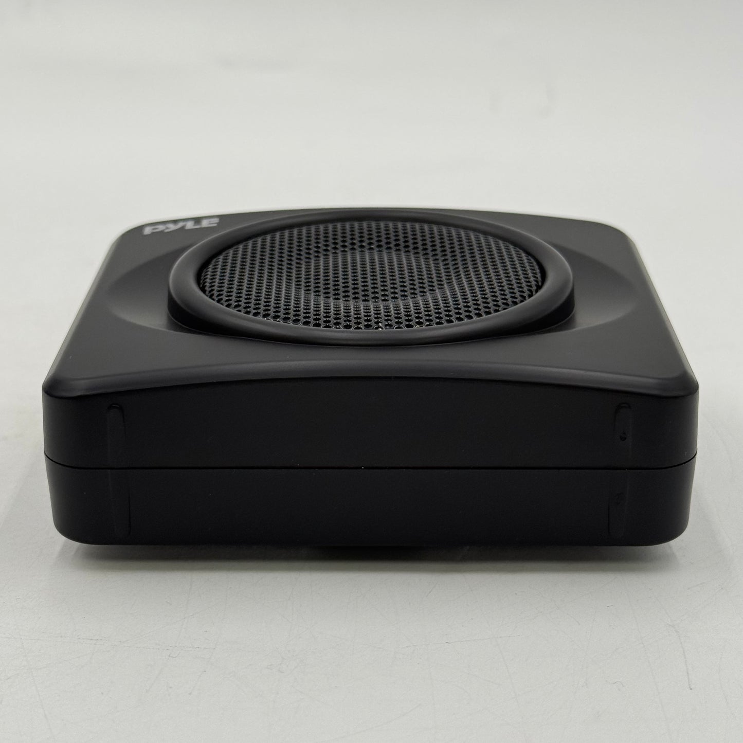 Pyle Compact & Portable PA Speaker System  Bluetooth Karaoke Speaker PWMA60UB