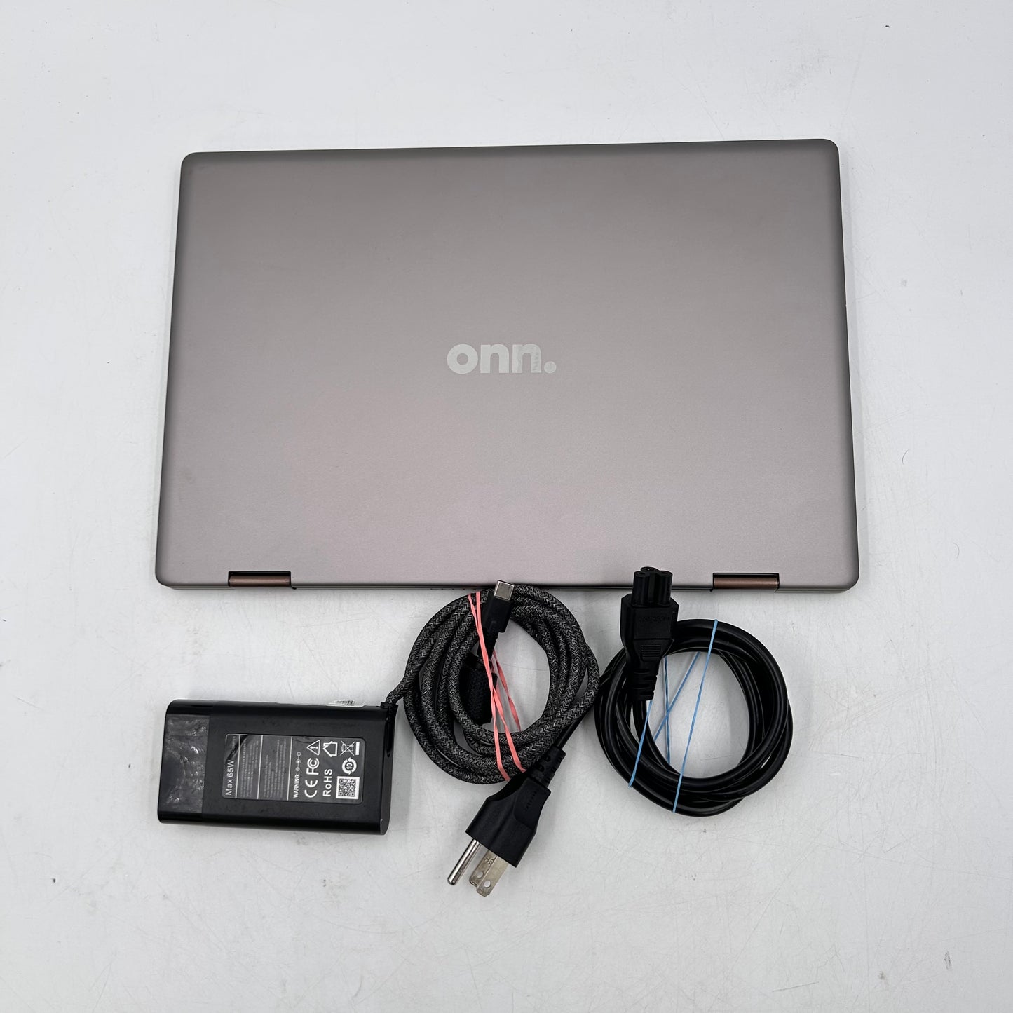 Onn Laptop 100002434 13.3" i3-8145U 2.1GHz 4GB RAM 128GB SSD