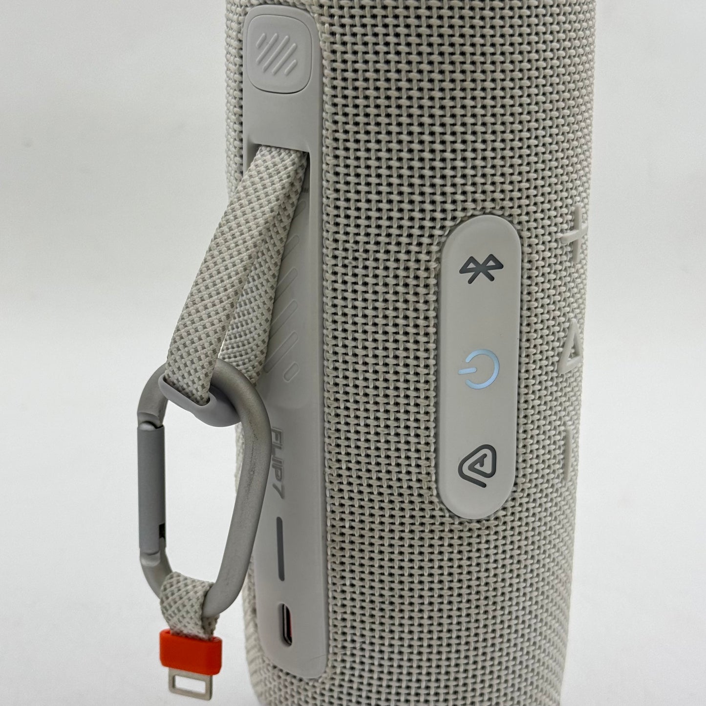 JBL Flip 7 Portable Wireless Bluetooth Speaker White FLIP7T