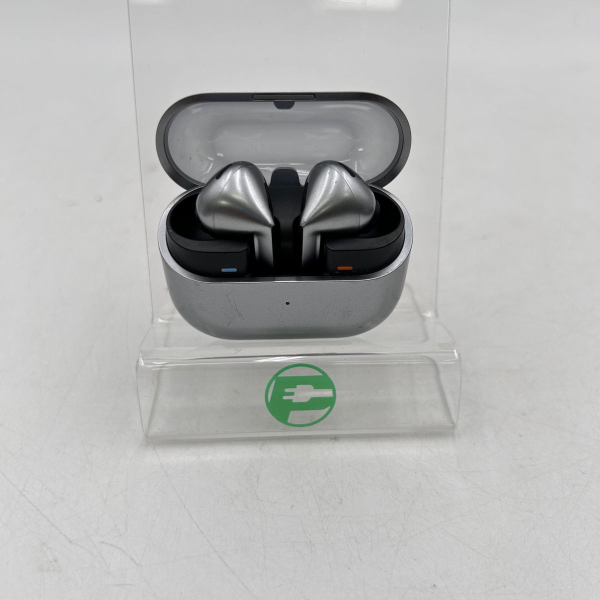 Samsung Galaxy Buds3 Pro SM-R630 Noise Canceling Earbuds Silver
