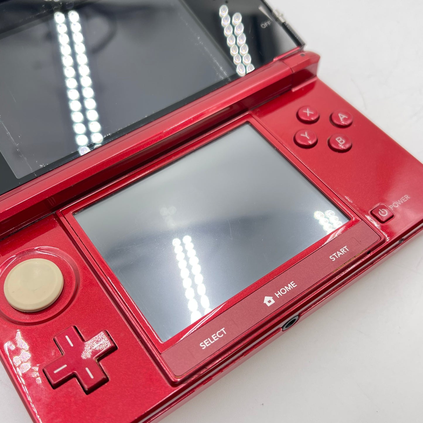 Nintendo 3DS Handheld Game Console Only CTR-001 Red