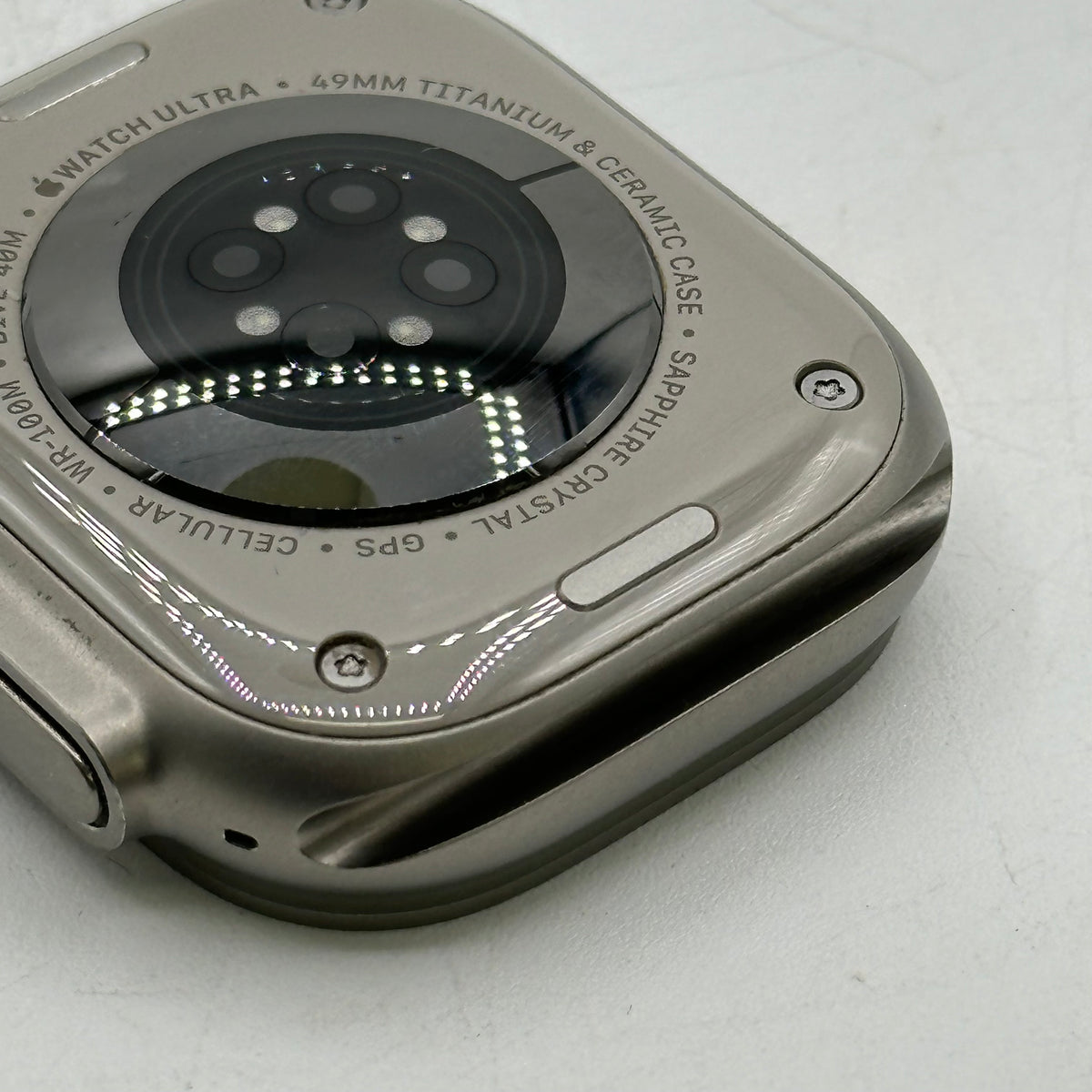 Unlocked Apple Watch Ultra 3 49MM Natural Titanium MF1V4LW/A