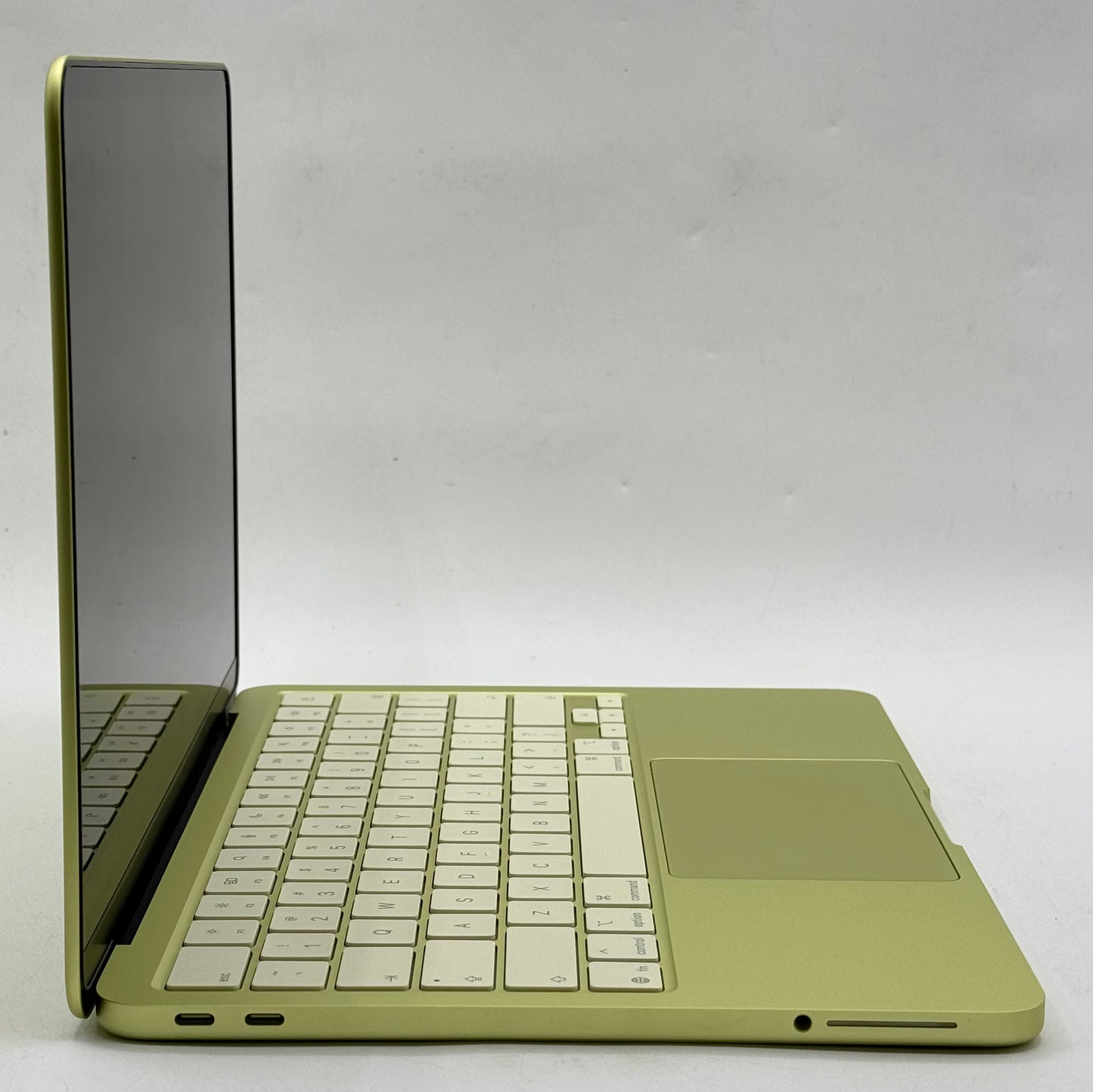 2026 Apple MacBook Neo 13" A18 Pro 5C GPU 4.0GHz 8GB RAM 256GB SSD MHFD4LL/A