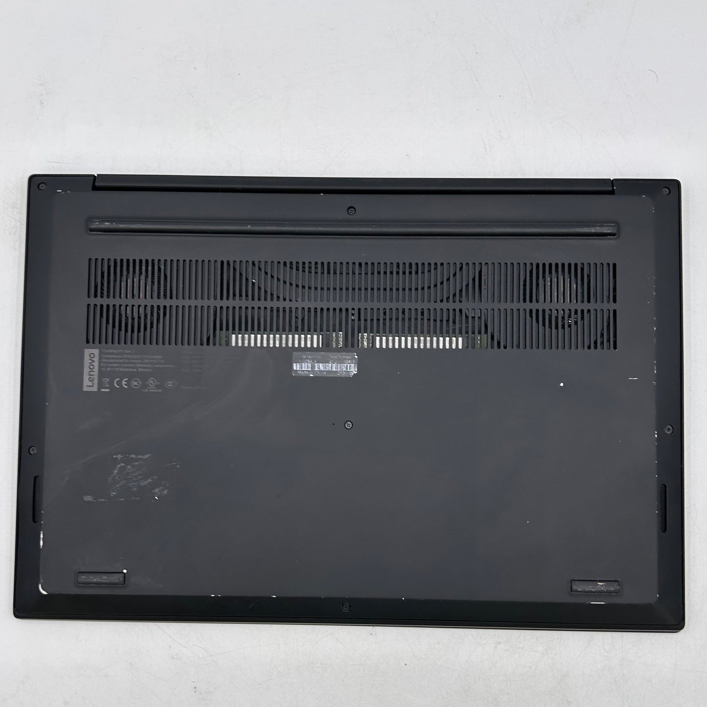 Lenovo ThinkPad P1 Gen 2 15.6" i7-9850H 2.6GHz 32GB RAM 1TB SSD Quadro T1000
