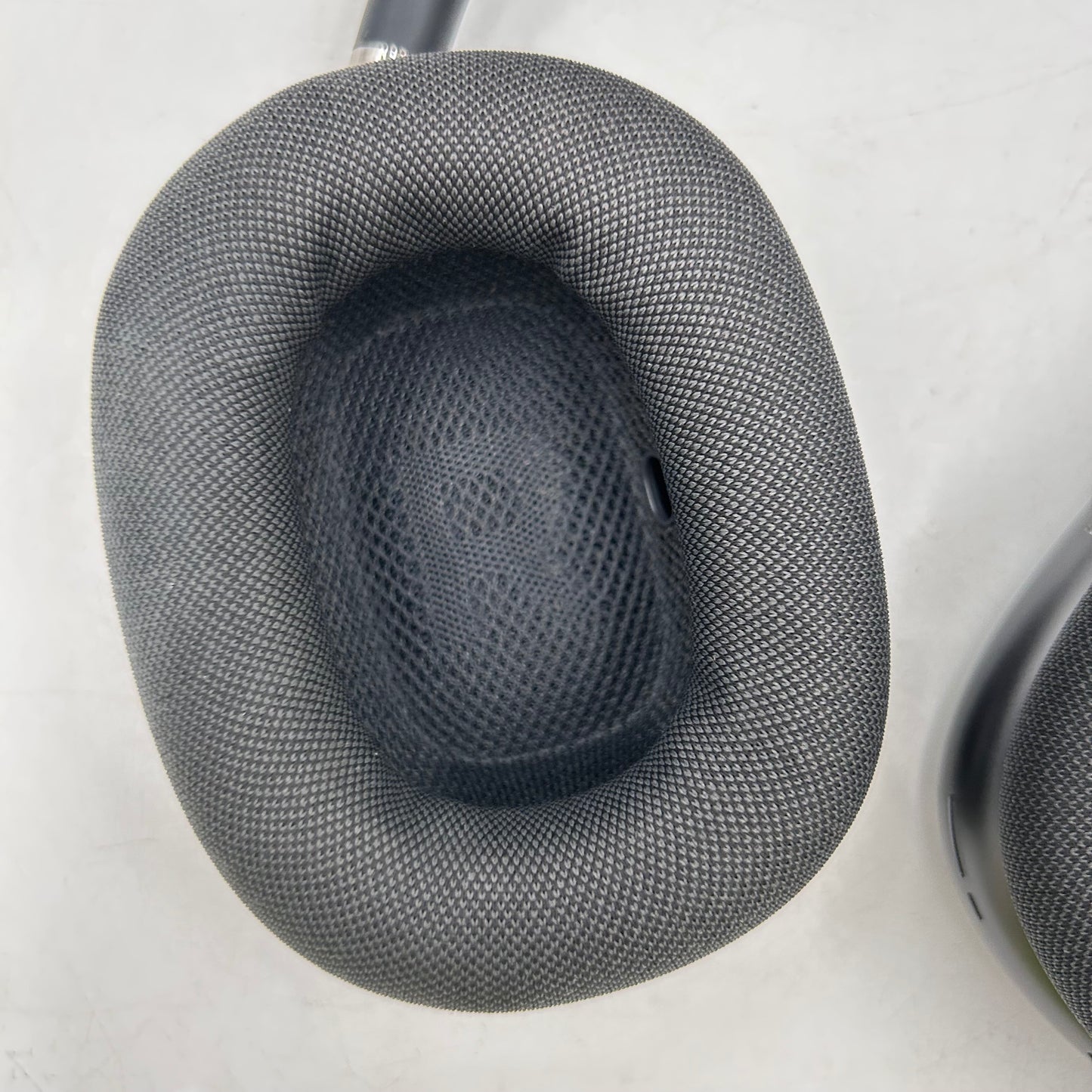 Apple AirPods Max Wireless Over-Ear Headphones Space Gray MGYH3AM/A