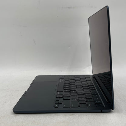 2025 Apple MacBook Air 13.6" M4 8C GPU 4.5GHz 16GB RAM 256GB SSD A3240