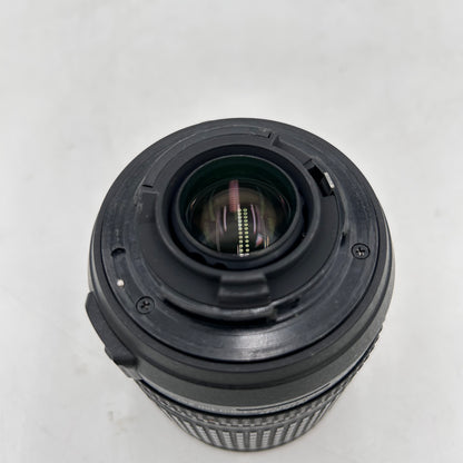 Nikon AF-S DX NIKKOR 18-135mm f/3.5-5.6 Auto & Manual Lens F