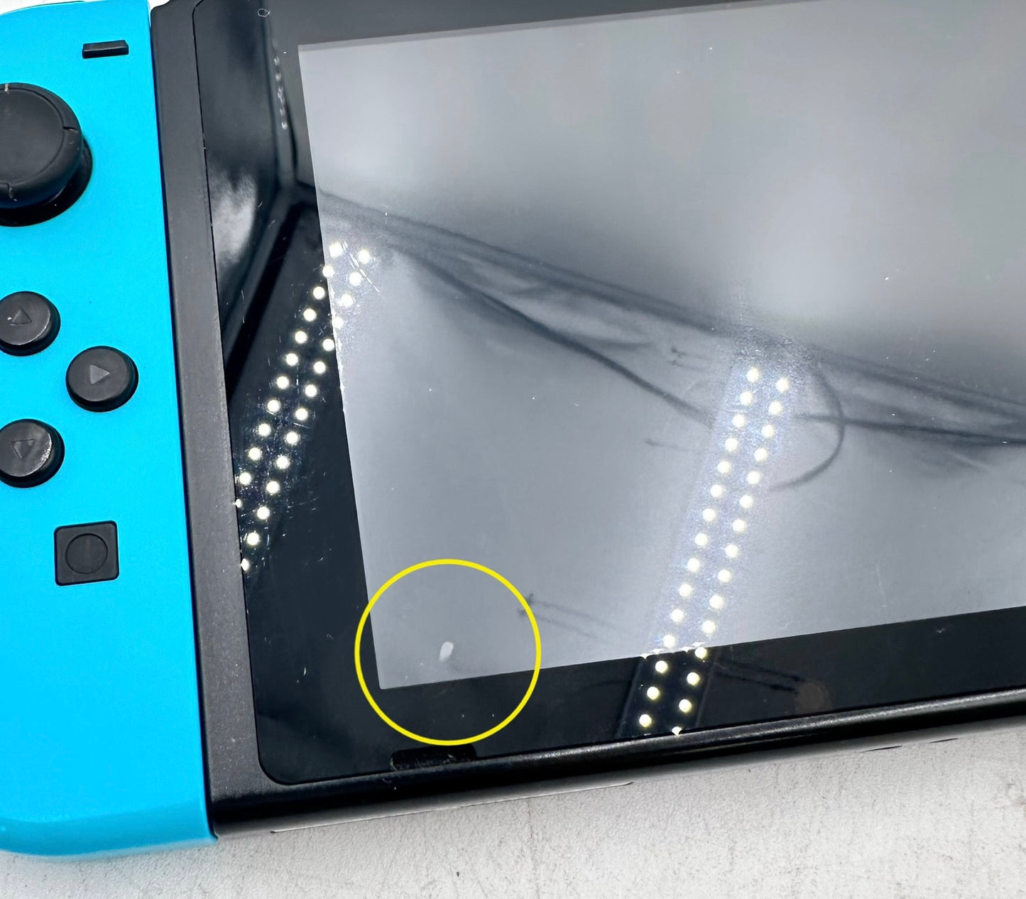 Nintendo Switch v1 Video Game Console HAC-001 Neon Blue/Green Bundle