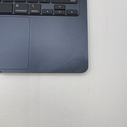 2022 Apple MacBook Air 13.6" M2 8C GPU 3.5GHz 16GB RAM 256GB SSD A2681