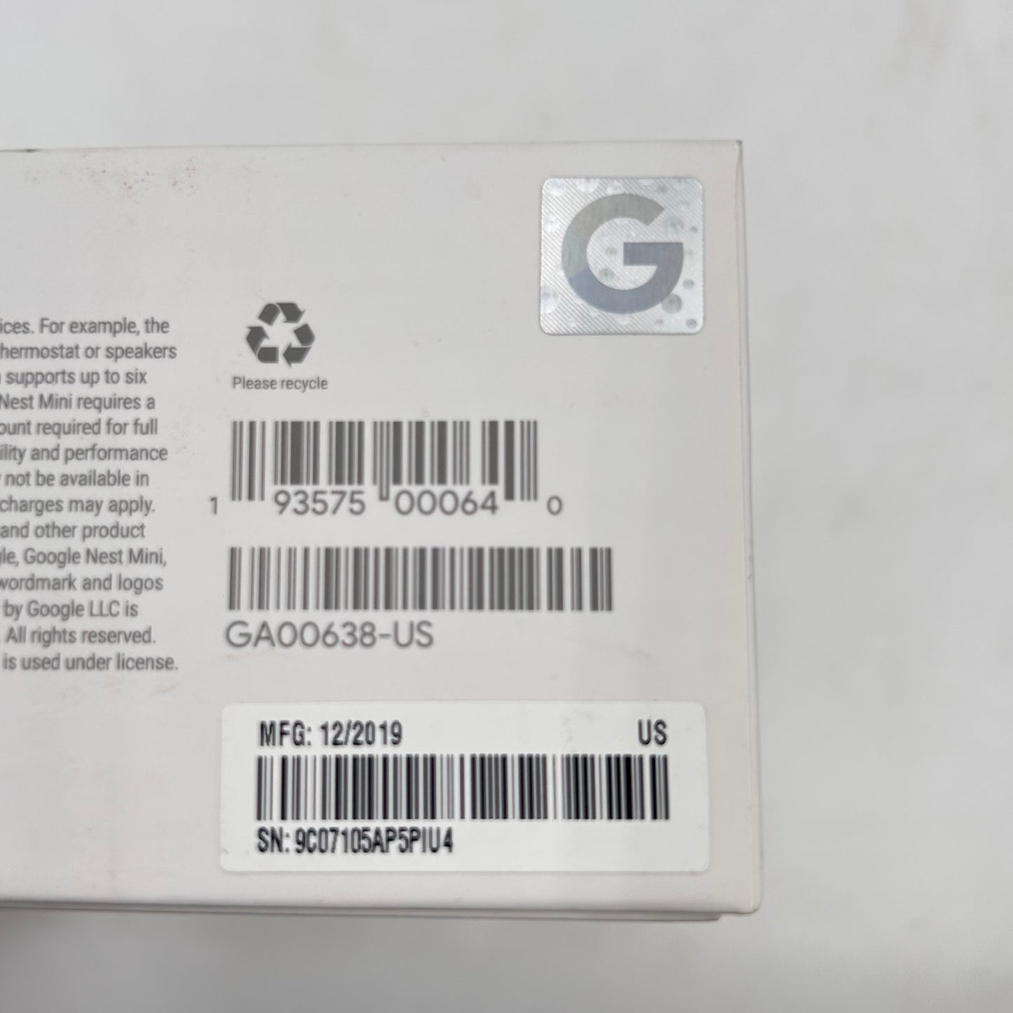 Google Nest Mini 2nd Gen Smart Speaker Chalk GA00638-US
