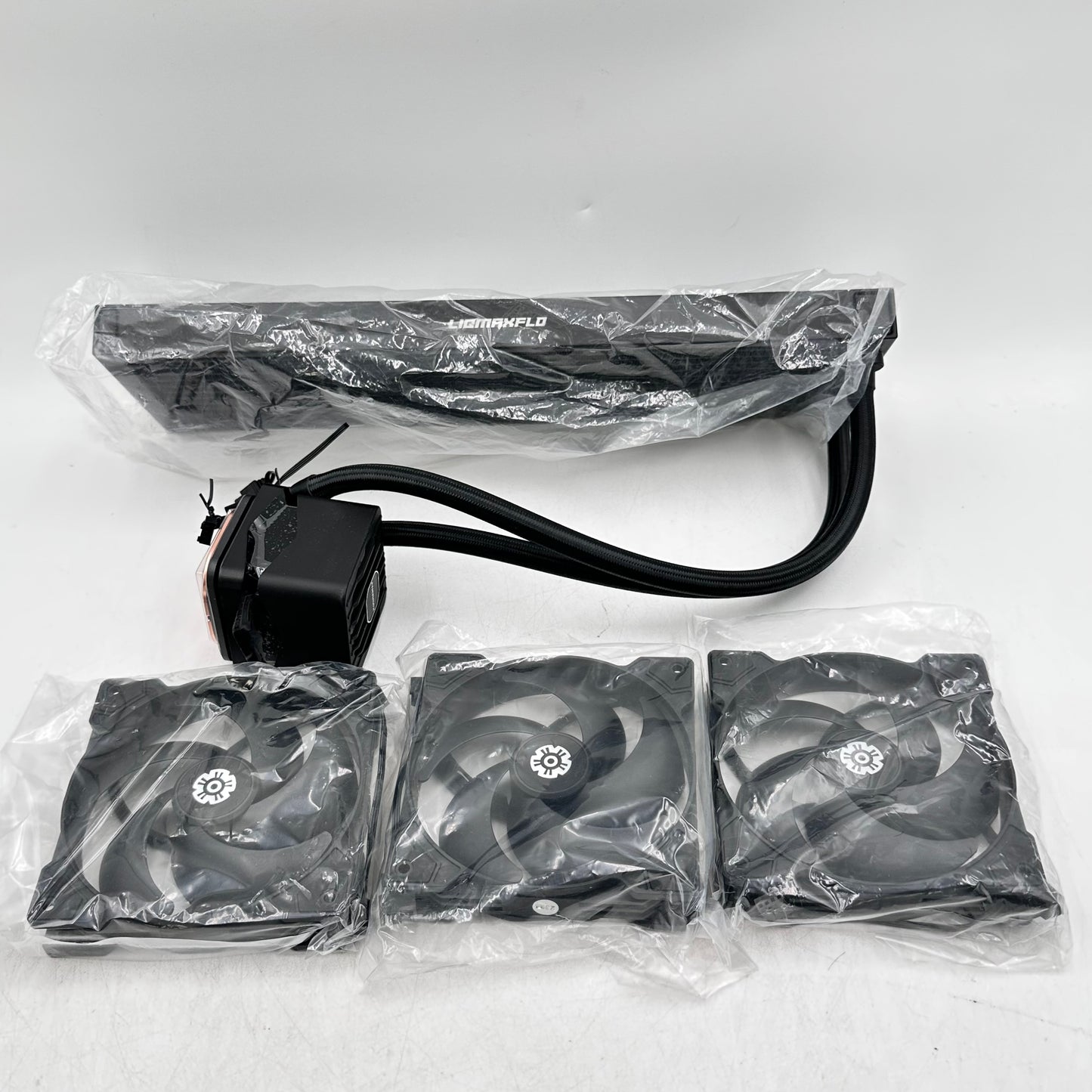 Enermax LIQMAXFLO SR CPU Liquid Cooler ELC-LMF360-SF