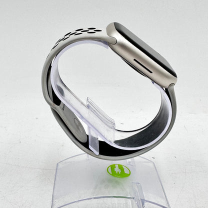 Factory Unlocked Apple Watch Nike Series 7 45MM Starlight Aluminum + Extras READ