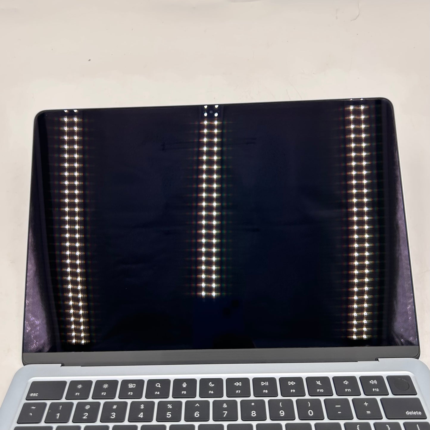 2025 Apple MacBook Air 13" M4 8C GPU 4.5GHz 16GB RAM 256GB SSD MC6T4LL/A