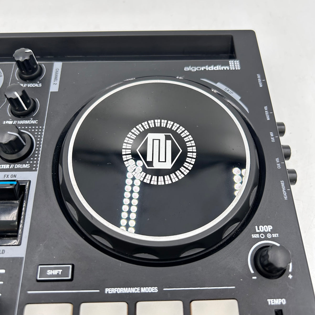 Reloop Buddy 2-Channel DJ Controller for iOS/ iPad OS/Android /Mac PC Black 