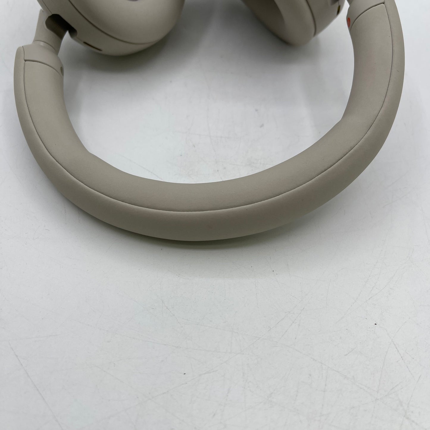 Sony WH-1000XM5 Wireless Over-Ear Bluetooth Headphones Beige YY2954