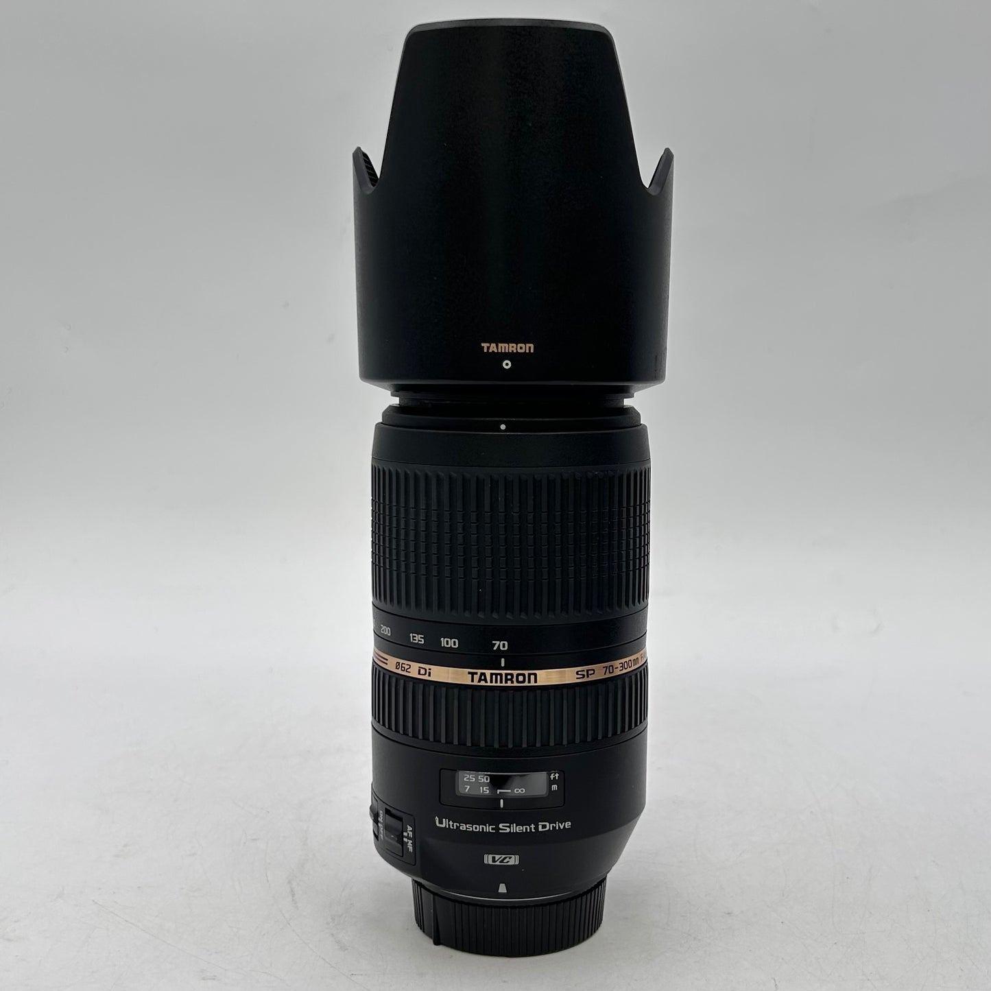 Tamron SP 70-300mm f/4-5.6 A005 Di For Nikon F Mount Zoom Lens