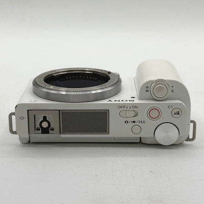 Sony ZV-E10 24.2MP Mirrorless Interchangeable Lens Camera With SLR Magic 50mm Lens