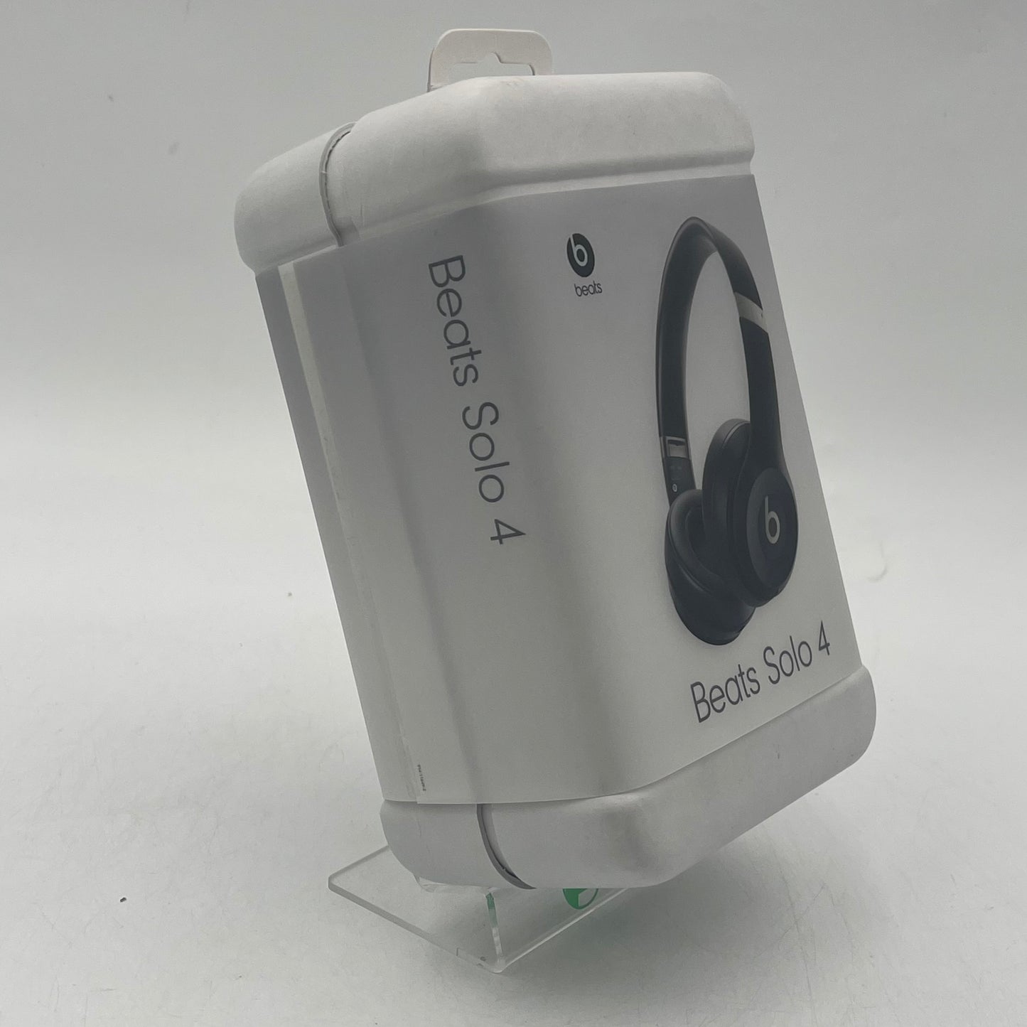 New Beats Solo4  Wireless Over-Ear Bluetooth Headphones Black MUW23LL/A