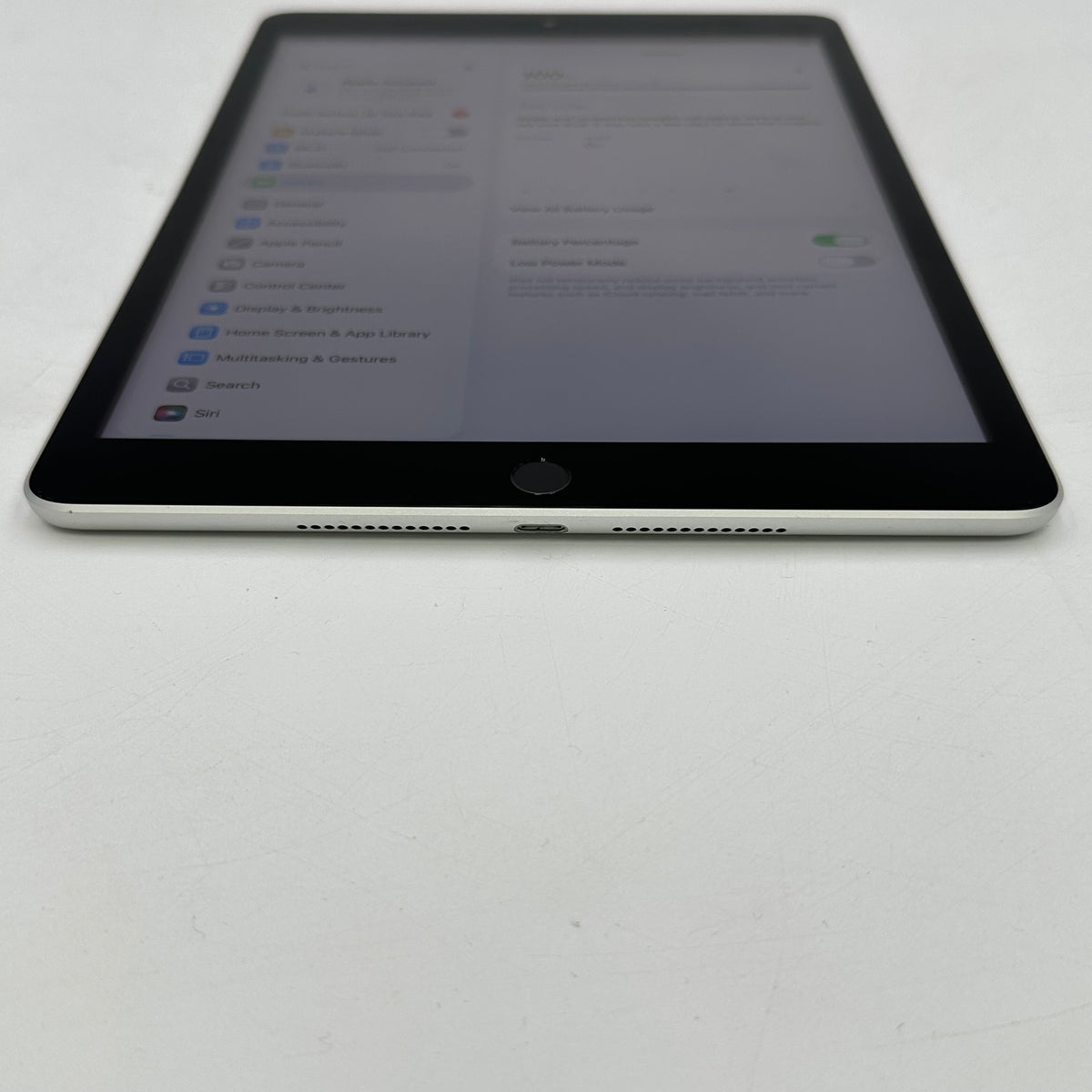 WiFi Only Apple iPad 9th Gen 64GB Silver MK2L3LL/A
