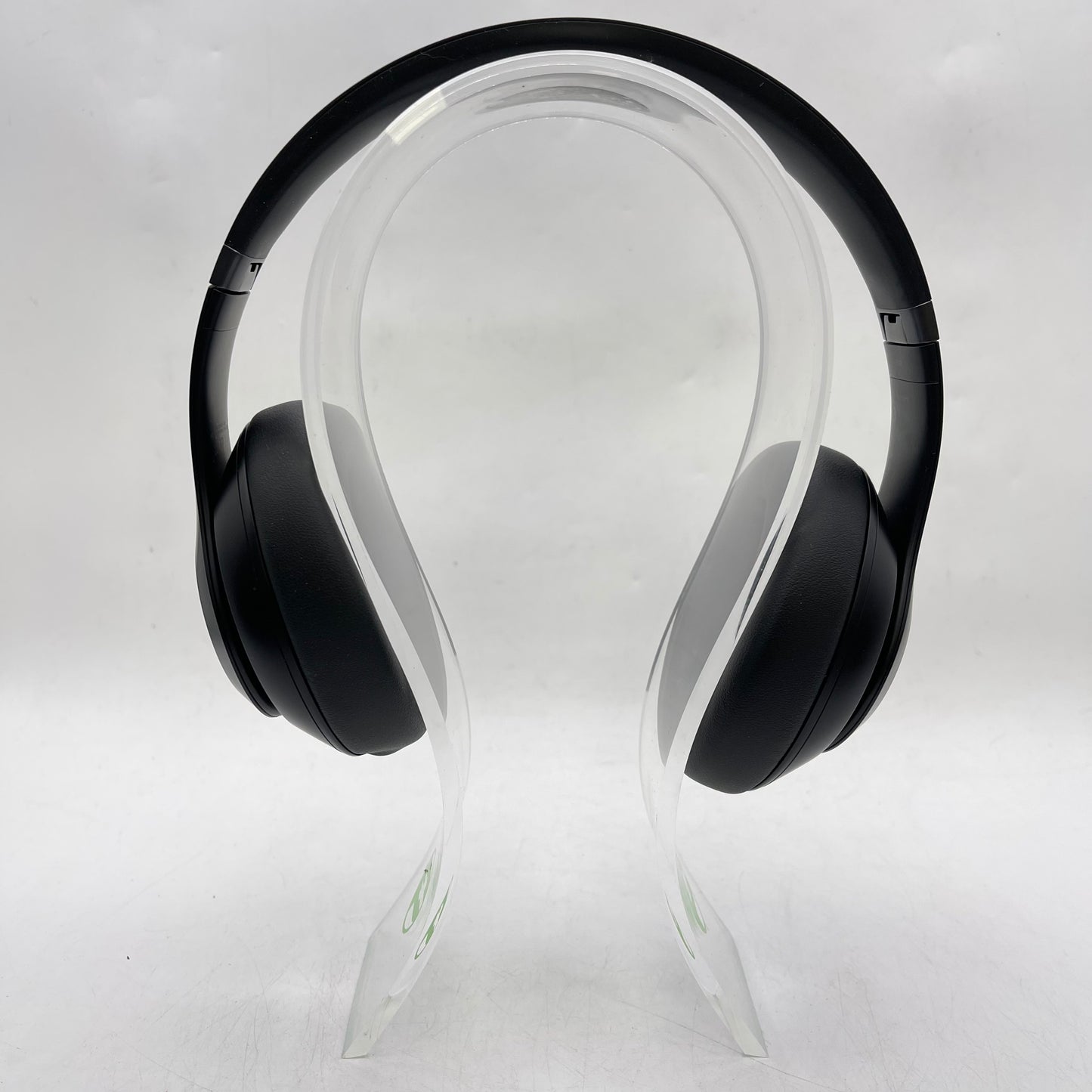 Beats Studio Pro Wireless Over-Ear Bluetooth Headphones Black A2924