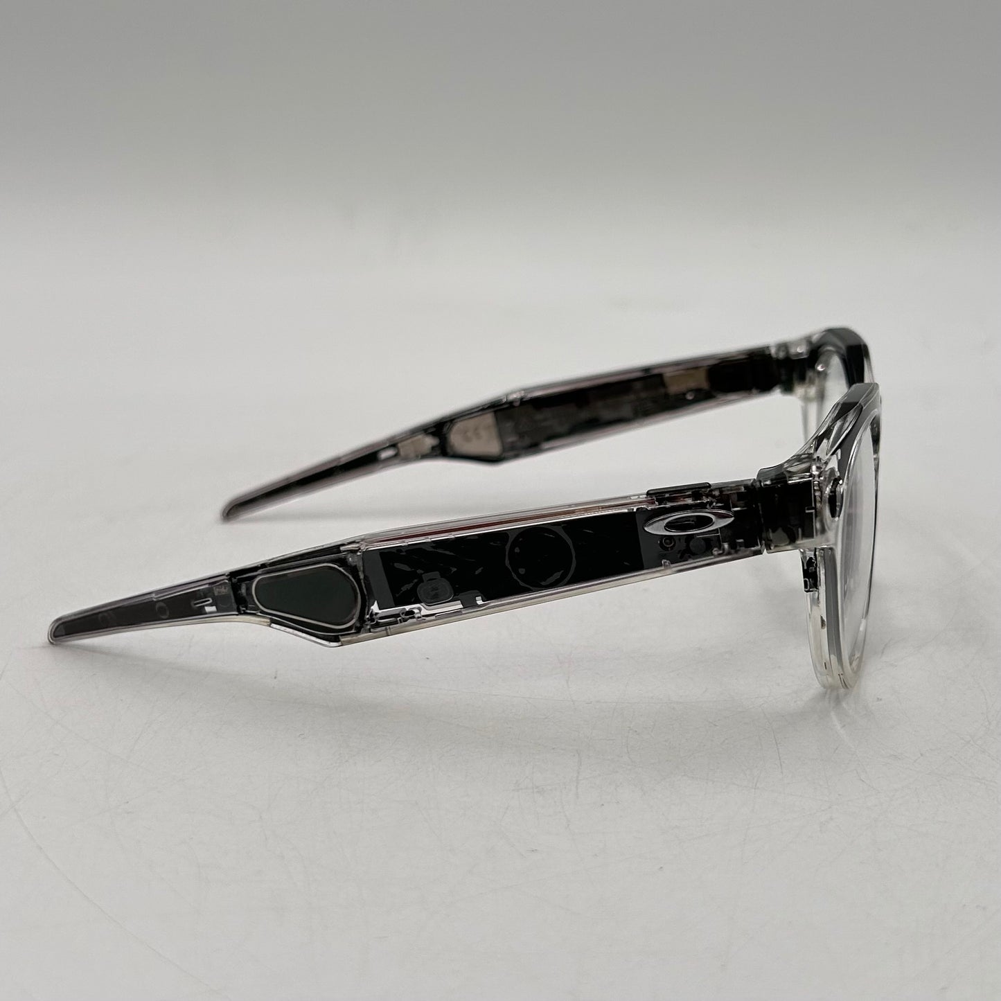 Oakley Meta HSTN Clear Transitions OW8002-02 AI Smart Glasses