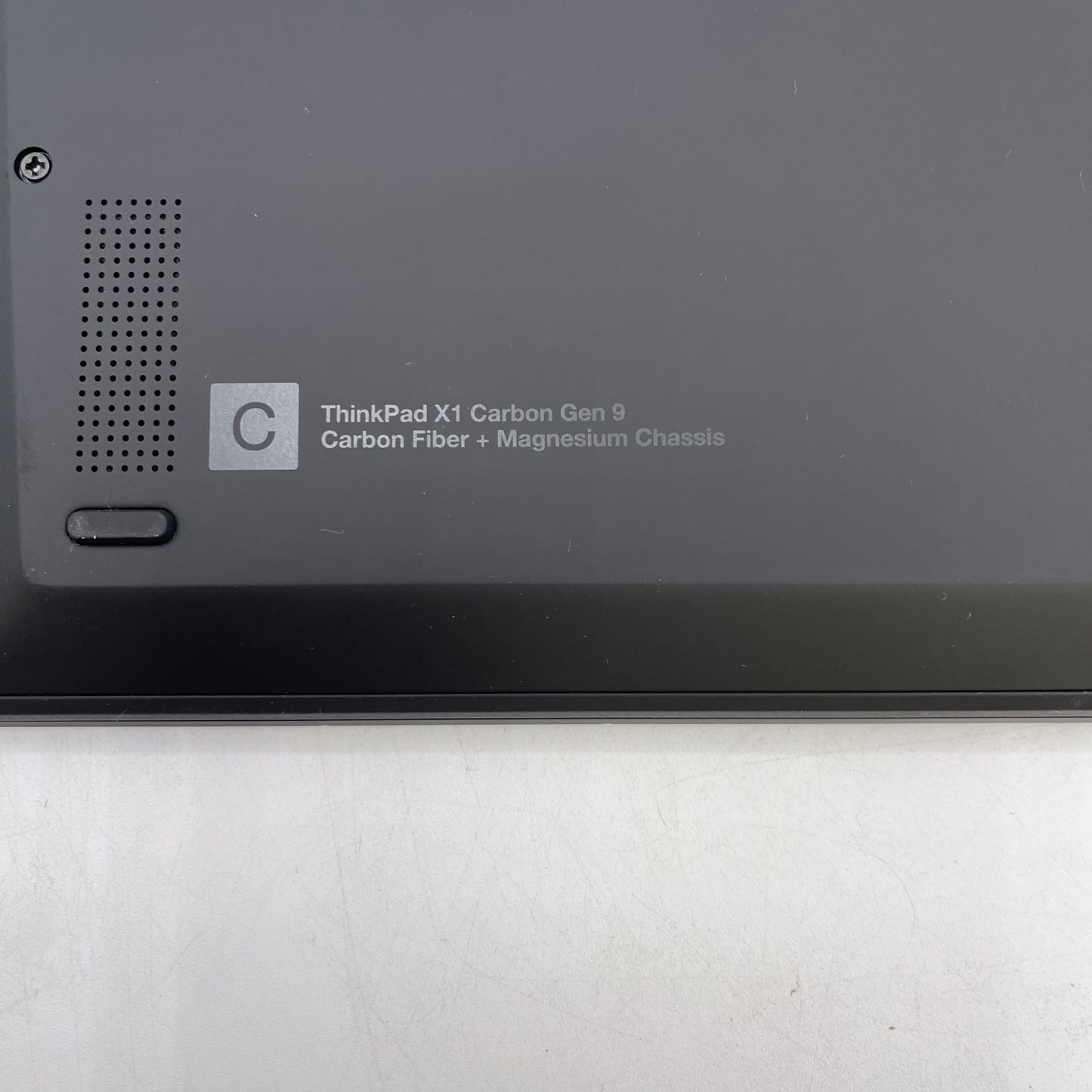 Lenovo ThinkPad X1 CARBON GEN 9 14" i7-1185G7 3.0GHz 16GB RAM 512GB SSD