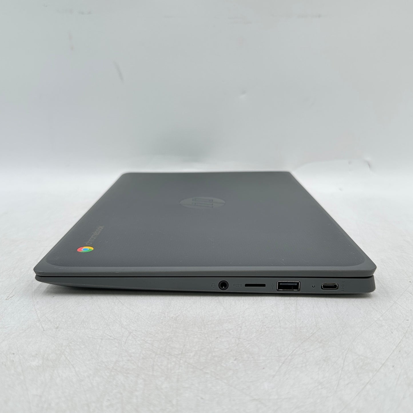 HP Chromebook 11A G8 EE 16W64UT 11.6" A4-9120C 1.6GHz 4GB RAM 32GB SSD