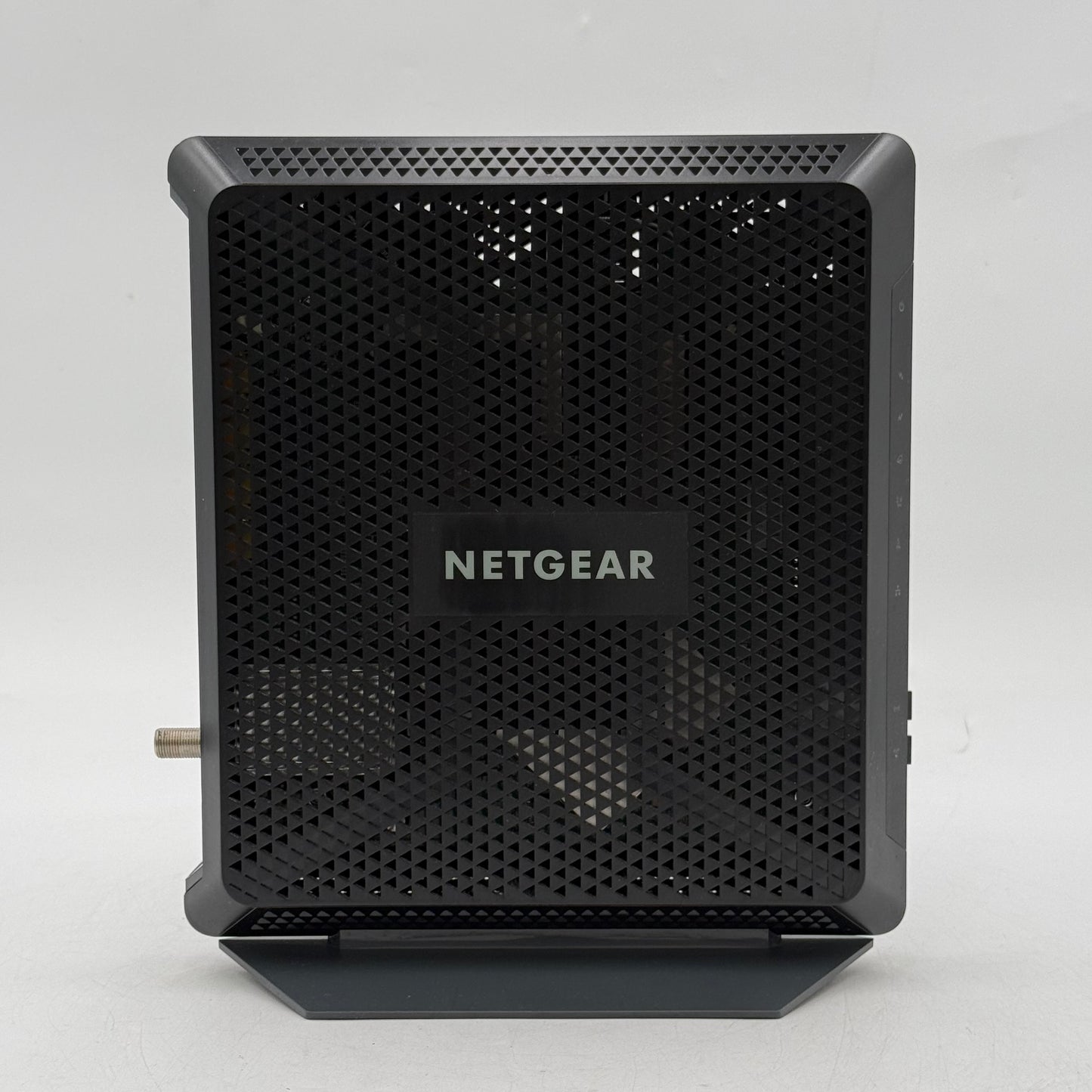 NETGEAR Nighthawk AC1900 WiFi Cable Modem Router Dual Band WiFi 5 C7000-1AZNAS