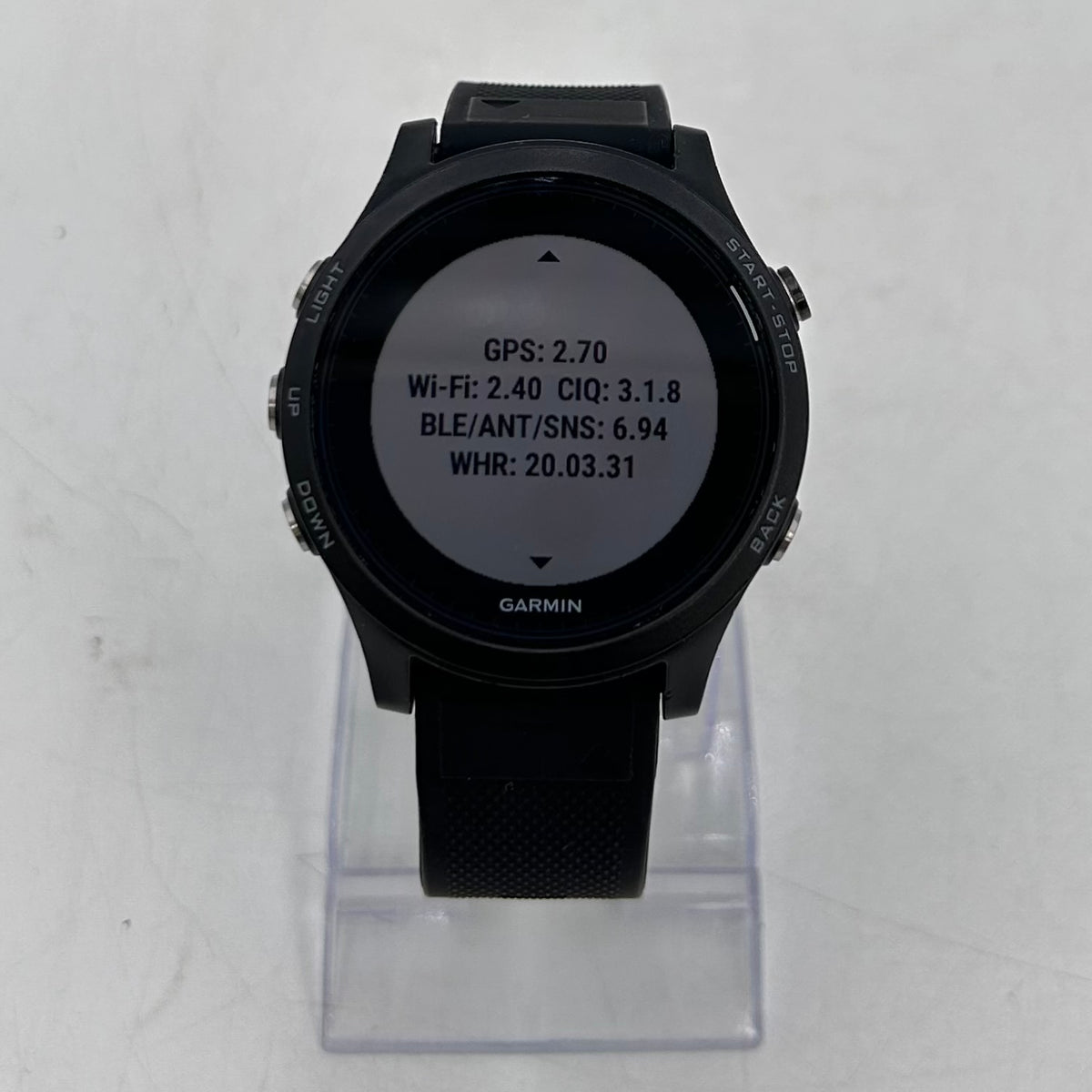 Garmin Forerunner 935 47mm Smart Watch 010-01746-00 Read