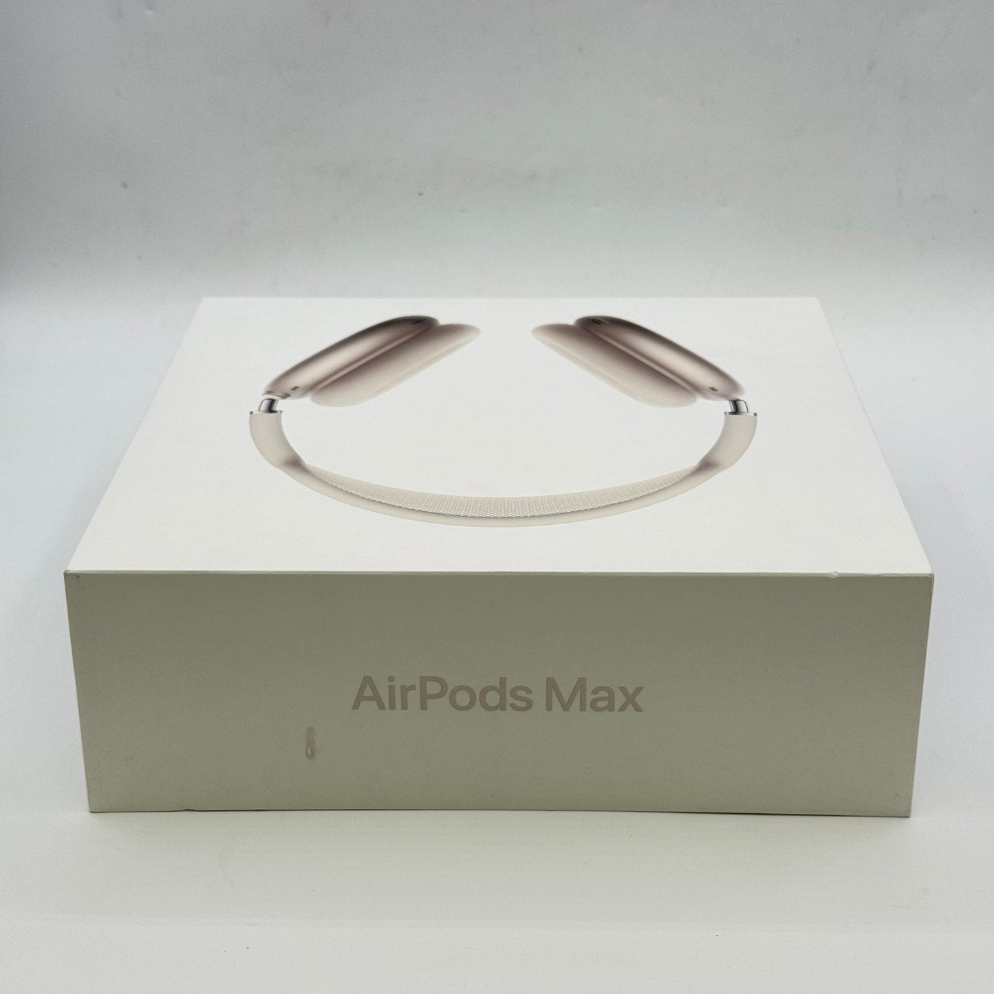 New Apple AirPods Max Wireless Over-Ear Headphones Starlight MWW53AM/A